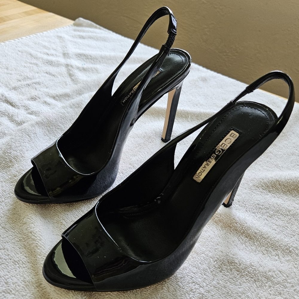 BCBG Generation Slingback Stilletto Gloss Black